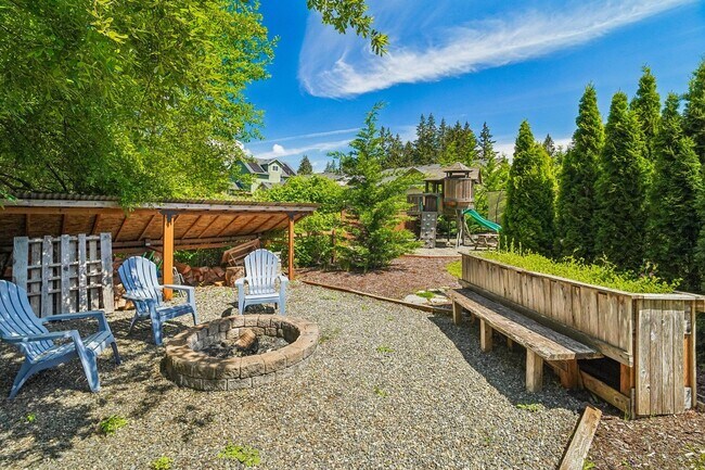 Building Photo - Spacious Port Orchard Home with RV Parking, Bonus Room & Entertainer’s Backyard