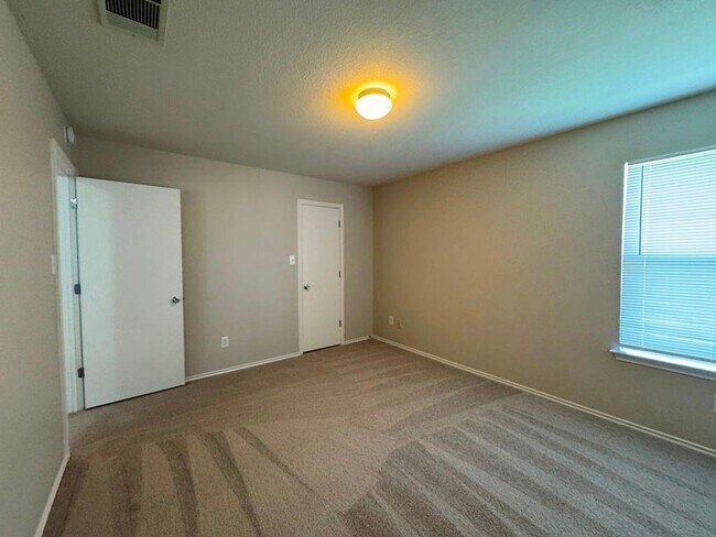 Building Photo - 119 Peppergrass Cove