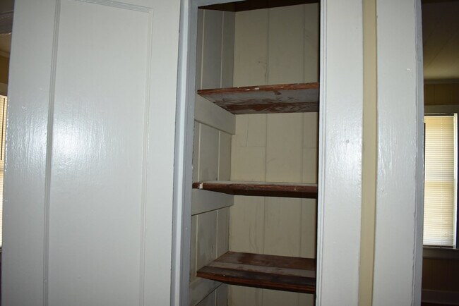 Building Photo - 14 Dunway Dr