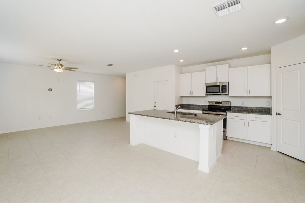 Building Photo - 17900 Blissful Stars Dr