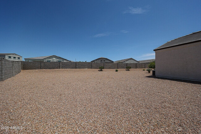 Building Photo - 31041 W Avalon Cir