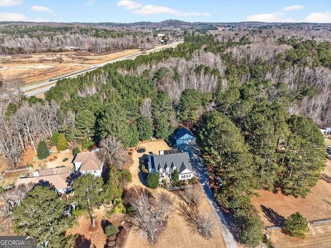 Building Photo - 58 Legend Dr