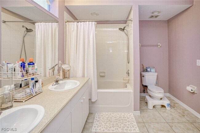 Building Photo - 1040 Hancock Creek S Blvd