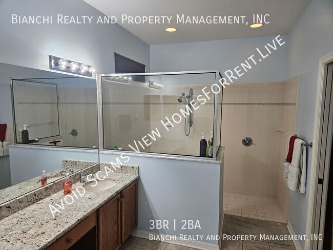 Building Photo - 16735 Shanlow Ct