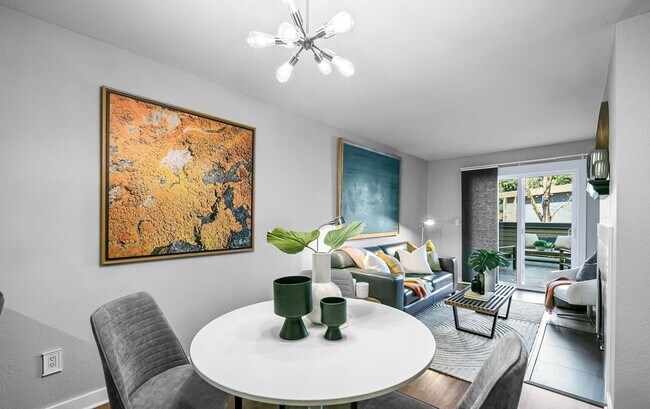 Building Photo - Completely Refreshed Two-Bedroom Condo