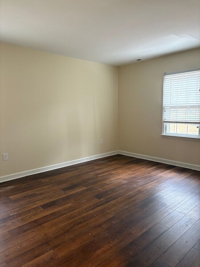 Building Photo - Charming Ranch Home in Matthews