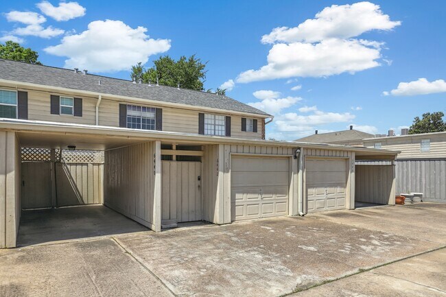 Building Photo - 6442 Olympia Dr