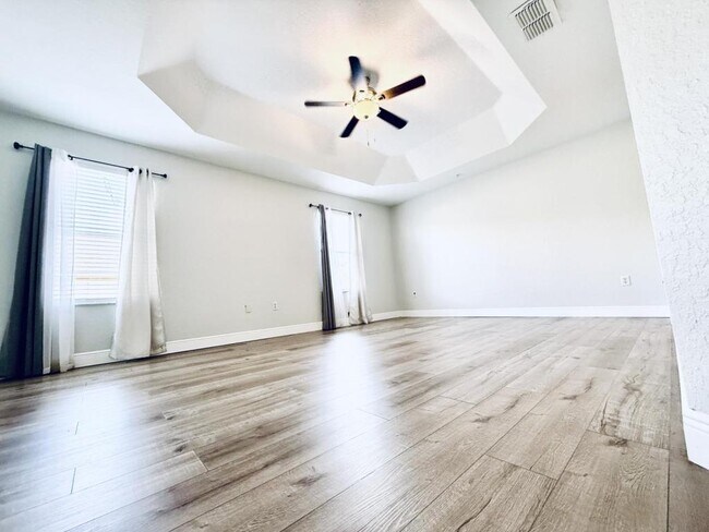 Building Photo - 2983 Ashland Ln S