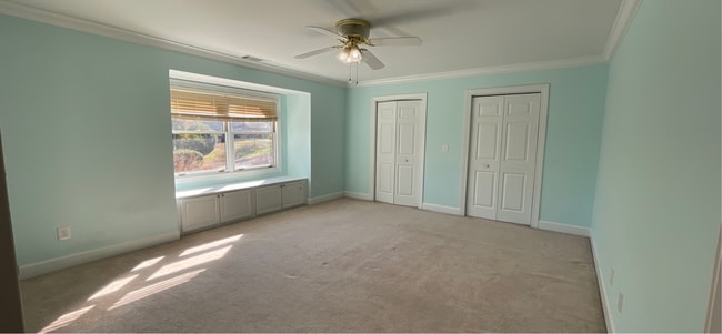 Building Photo - Stately Brick Home in Prime City Location