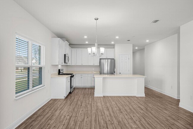 Building Photo - 345 Polaris Pl