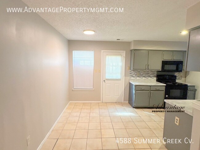 Building Photo - 4588 Summer Creek Cove