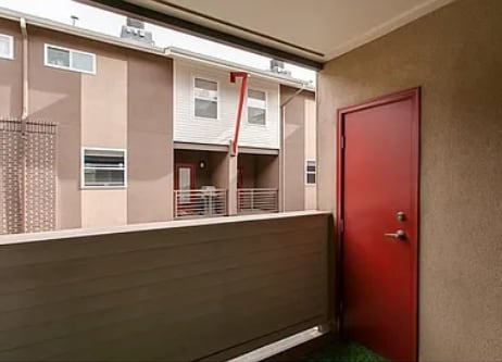 Balcony - 3342 Tejon St