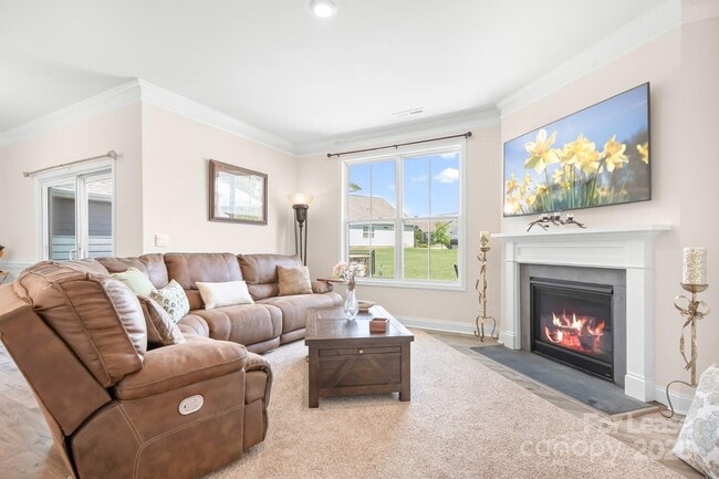 Building Photo - 5058 Antebellum Dr