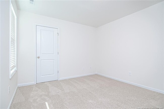 Building Photo - 5864 Panther Dr