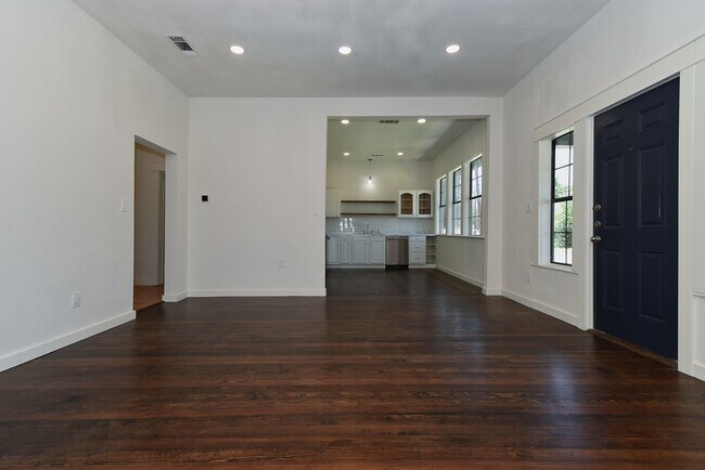 Building Photo - 2615 Polk- House