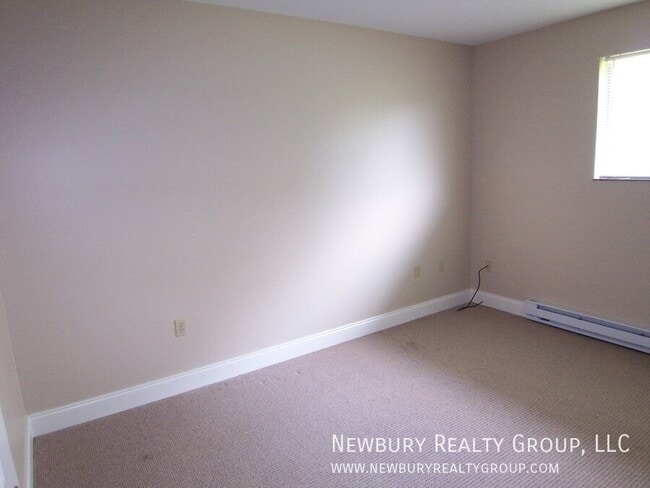 Building Photo - 20 Sunbury Estates