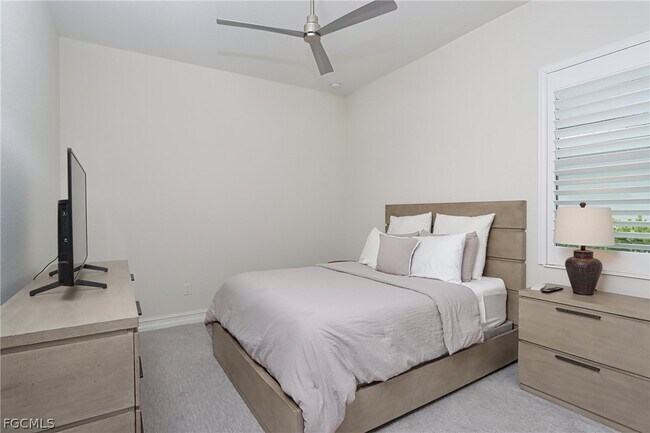 Building Photo - 6262 Union Island Wy