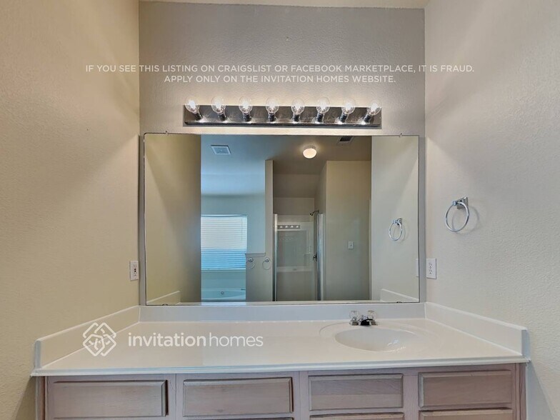 Building Photo - 9713 Westmere Ln
