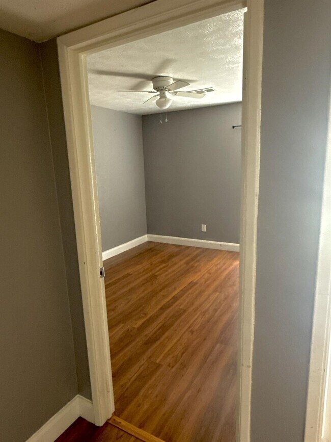 Building Photo - 22726 Melham Ln