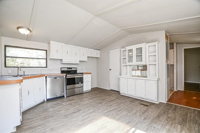 Building Photo - 12579 Roy Harris Loop