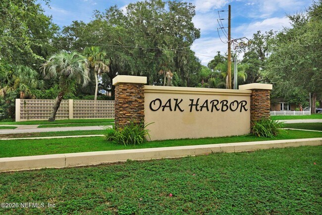Building Photo - 1104 Boca Grande Ave