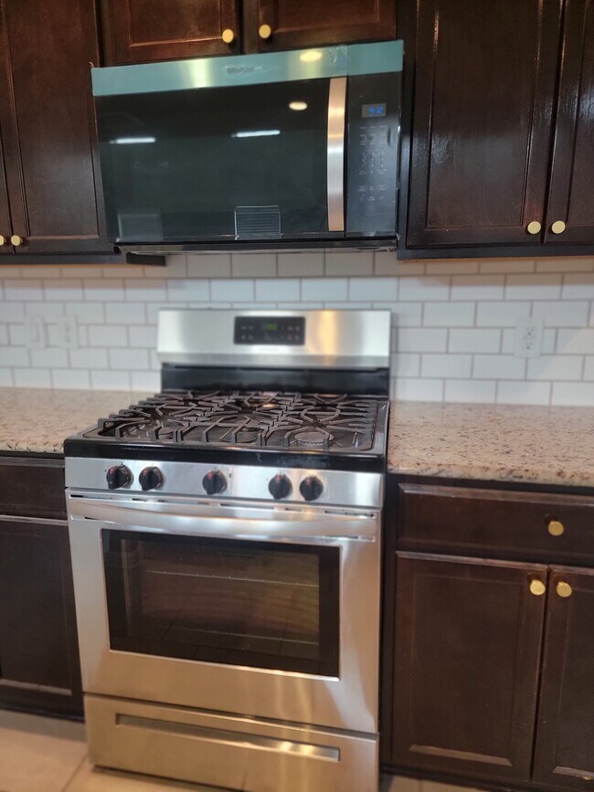 Building Photo - 6919 Kingsford Gable Ct