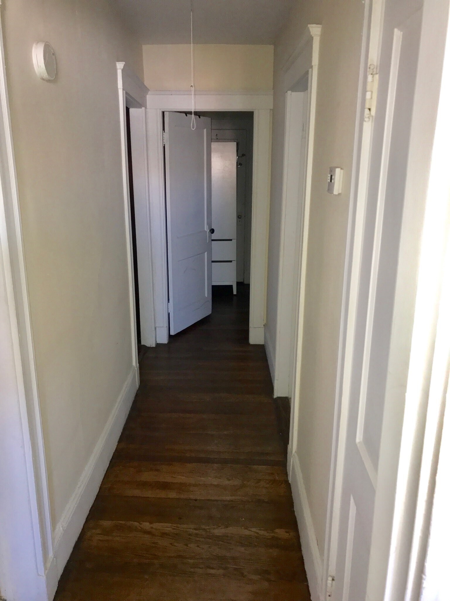 Building Photo - 171 Hillside St