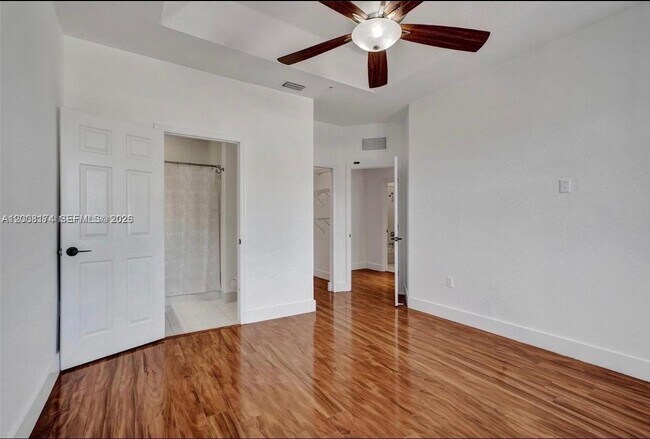 Building Photo - 11401 NW 89th St