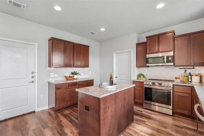 Building Photo - 9816 Eloquence Dr