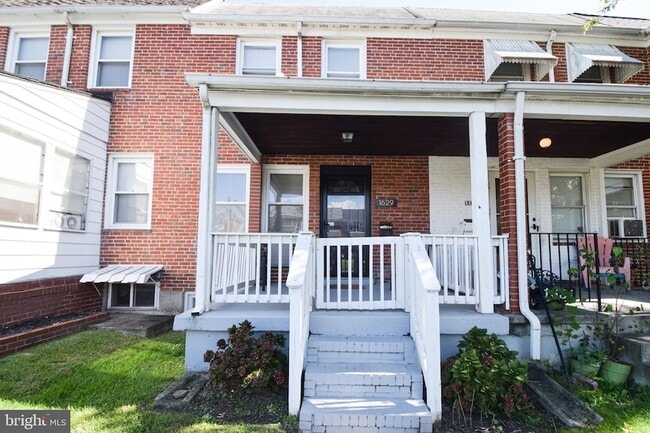 Building Photo - 1629 Searles Rd