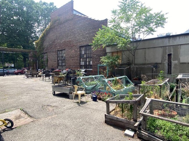 Building Photo - 1 bedroom in Brooklyn NY 11231
