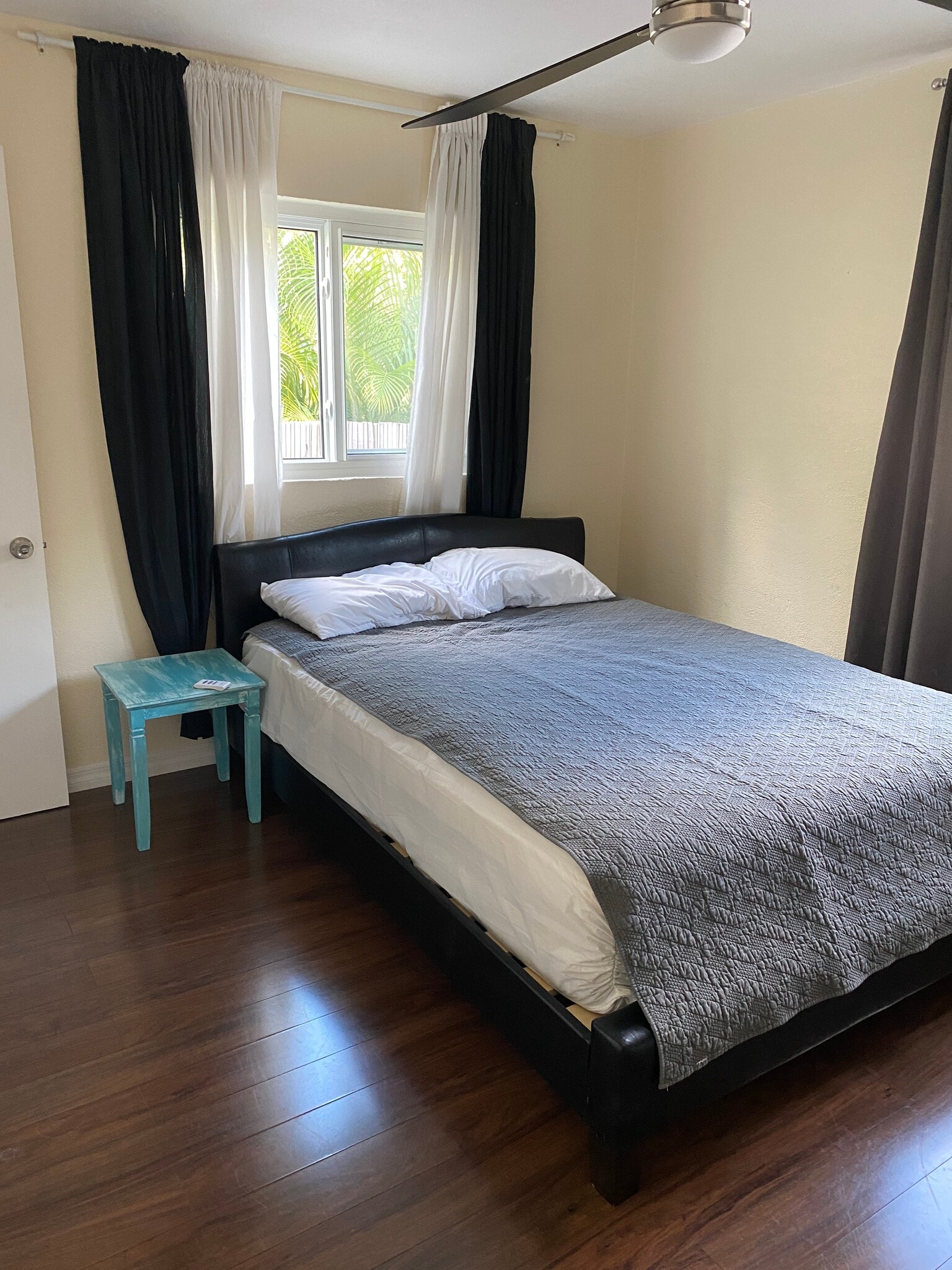 Spare BR with Full sized bed - 3425 16th St N
