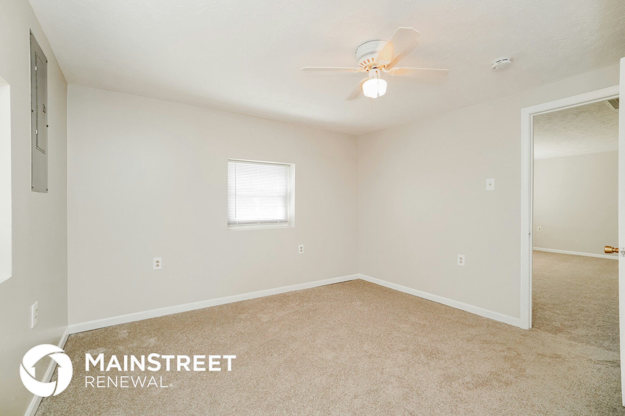 Building Photo - 3566 4th Ave