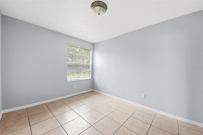 Building Photo - 2723 N Poinciana Blvd