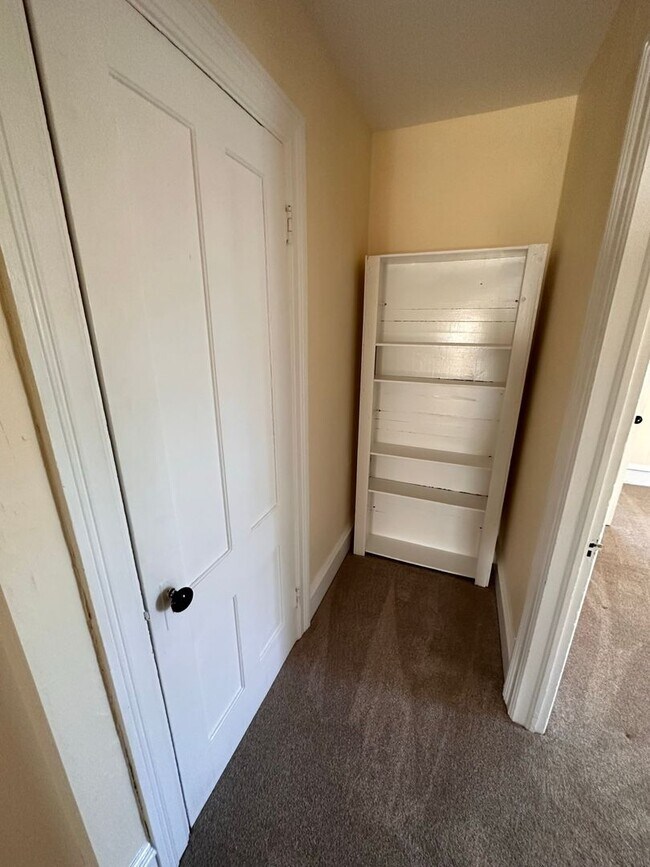 Building Photo - 12-14-14 St Louis St