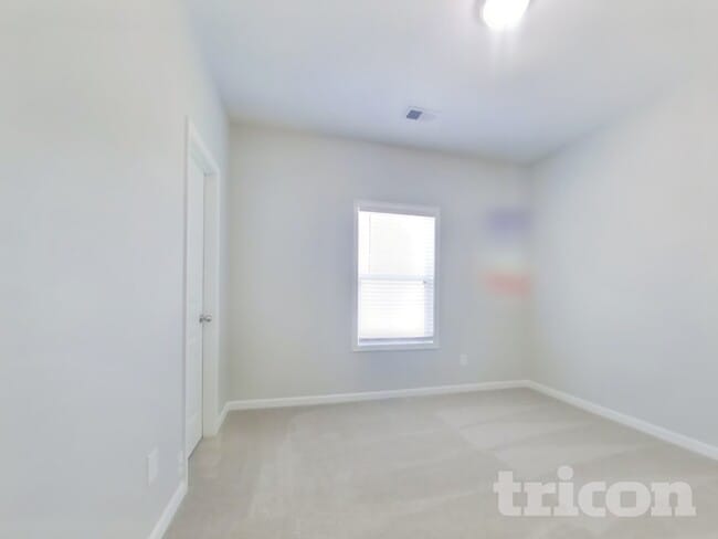 Building Photo - 56 Chimney Springs Dr SW