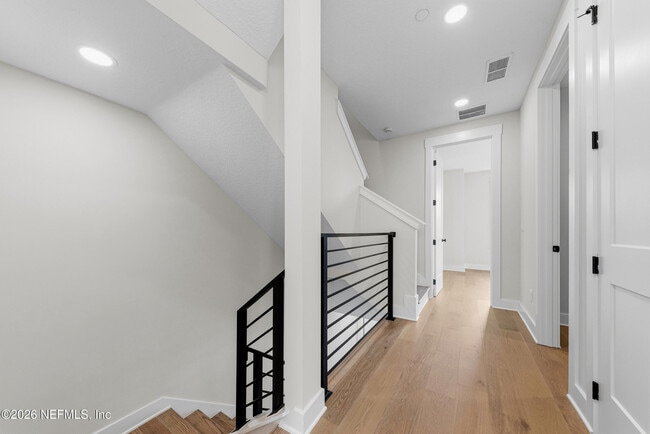 Building Photo - 2054 Prudential Dr