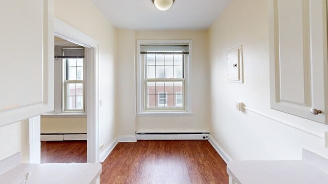Building Photo - 1401 Beacon St