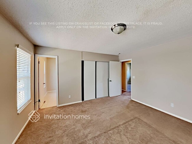 Building Photo - 8913 W 92nd Ave