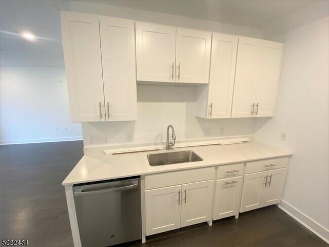 Building Photo - 35 Harvest Wy
