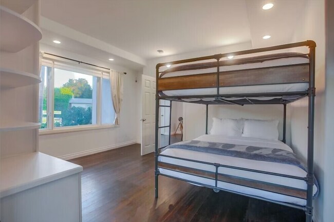 Building Photo - Luxury Bird Rock Retreat | 3BR Oasis w/ Po...