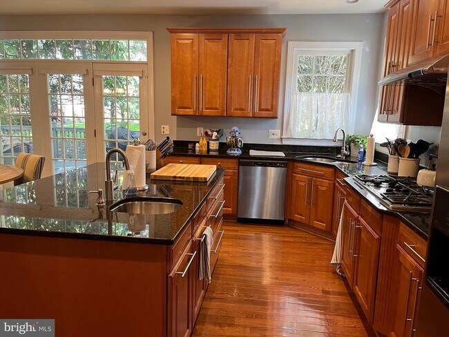 Building Photo - 9161 Moonstone Dr