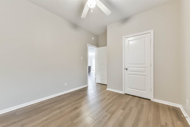 Building Photo - 3107 Braepark Ct