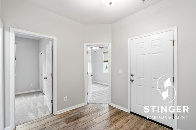 Building Photo - 46 Cedar Creek Cir