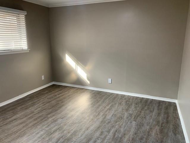 Building Photo - 7812 Royal Ln