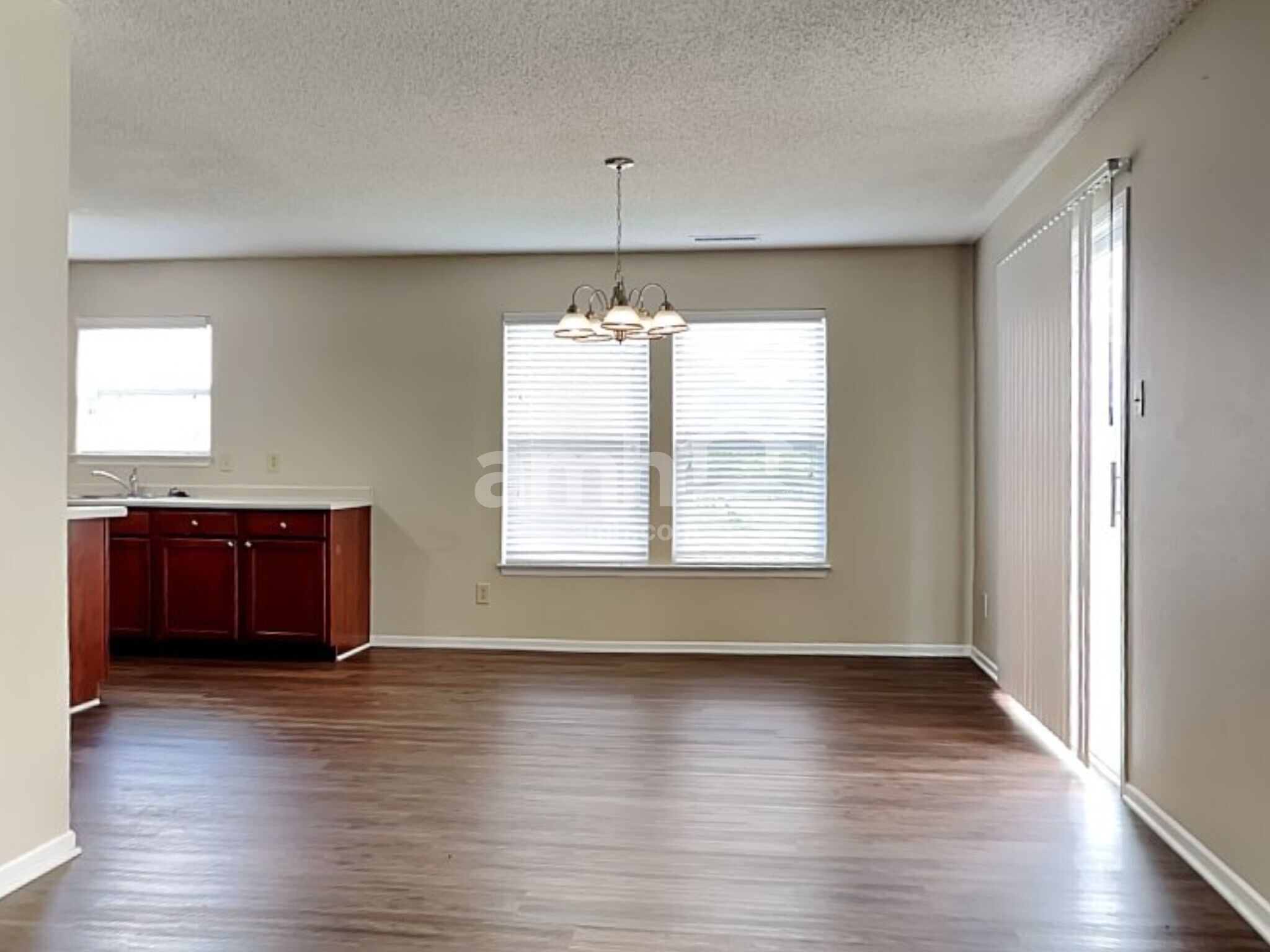 Building Photo - 10460 Buckshire Ln