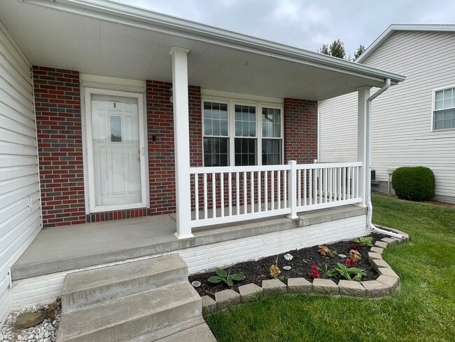 Building Photo - Beautiful open-concept ranch