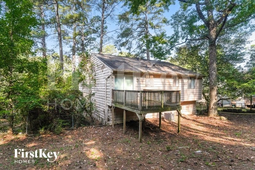 Building Photo - 1362 Tucker Woods Dr NW