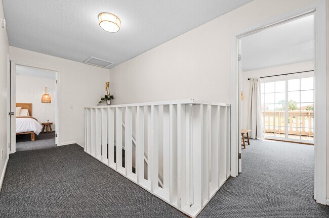 Building Photo - 17462 Front Beach Rd