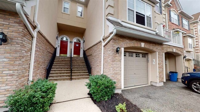 Building Photo - 22 Mallard Pl